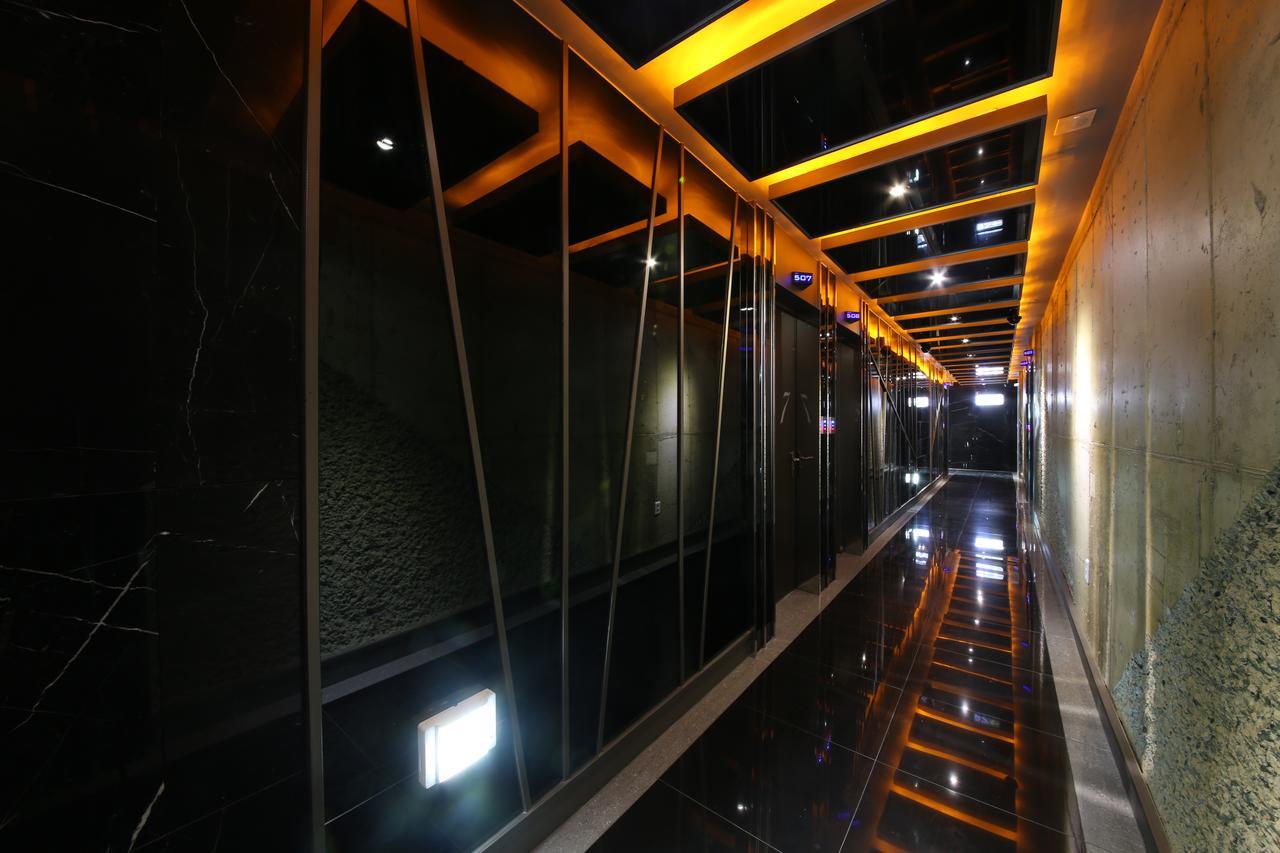 Daegu Piano Motel Exterior photo